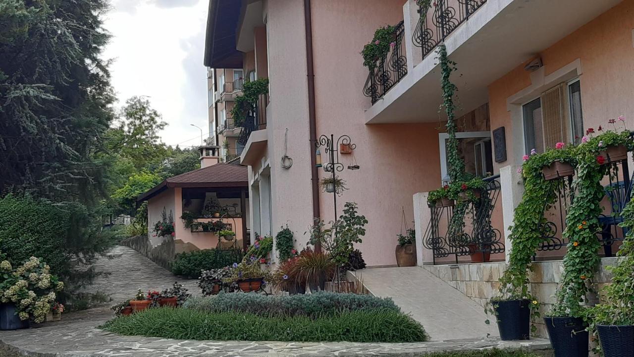 Motivi Hotel Saints Constantine and Helena Exteriér fotografie